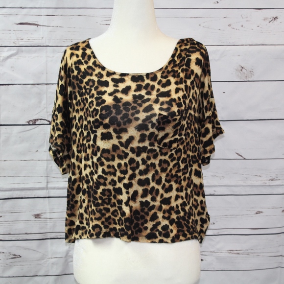Forever 21 Tops - Forever 21 Loose Cheetah Print Short Sleeve Shirt